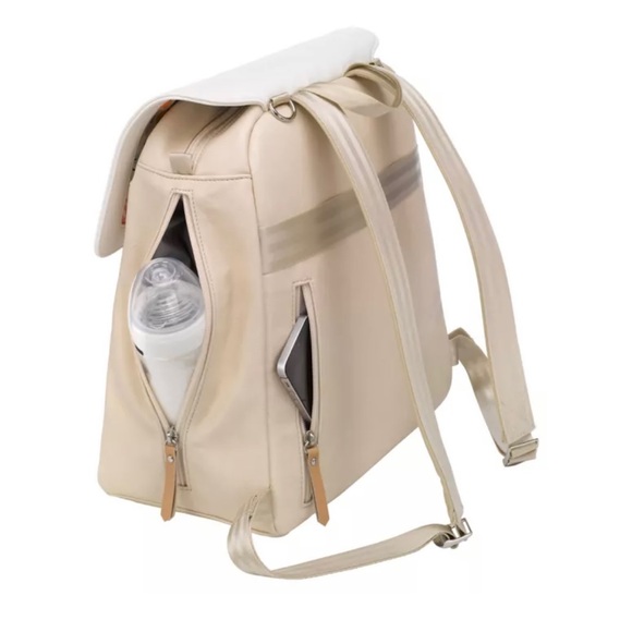 Petunia Pickle Bottom Diaper Bag with FREE Stroller Straps - Picture 6 of 9